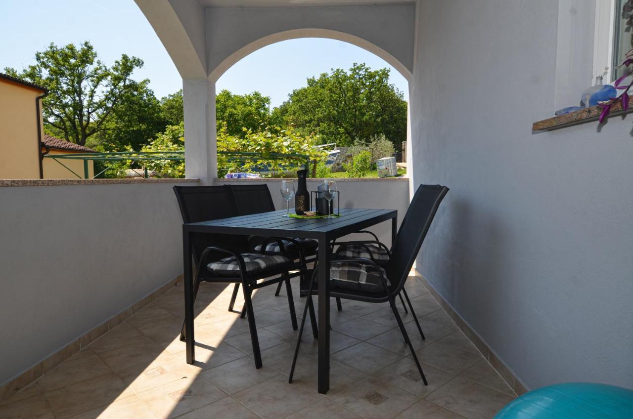 Noemi & Ana Apartment Rovinj Exterior photo
