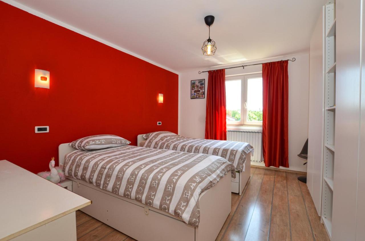 Noemi & Ana Apartment Rovinj Exterior photo